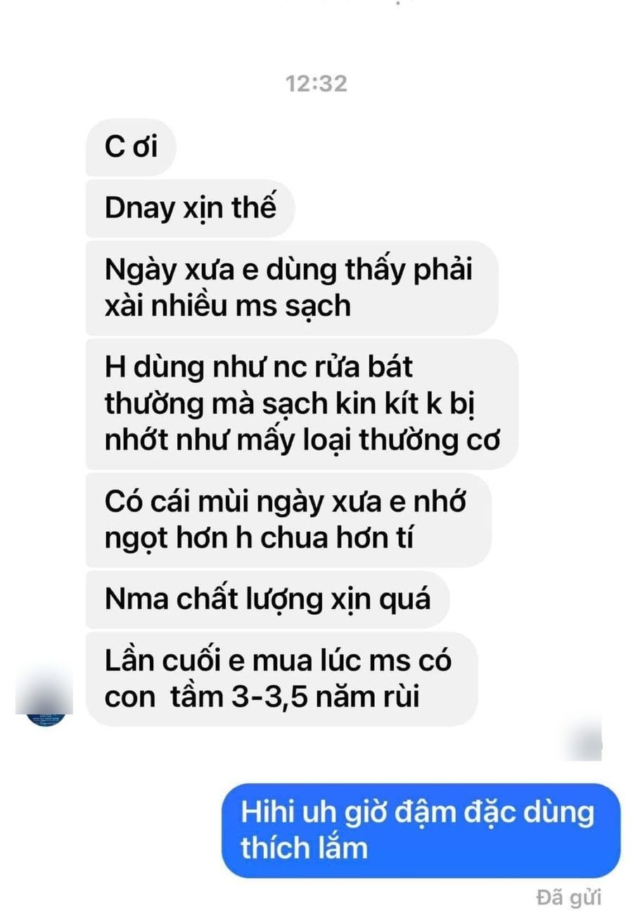 Tin nhắn khách quay lại mua sau hơn ba năm, nhận xét sạch kin kít không bị nhớt